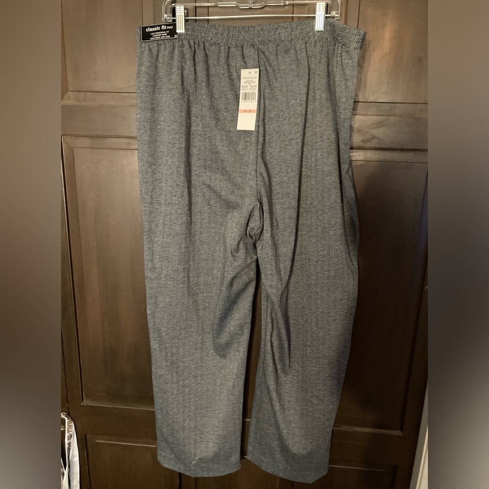 Women’s Alfred Dunner Gray comfort fit slacks. 2X